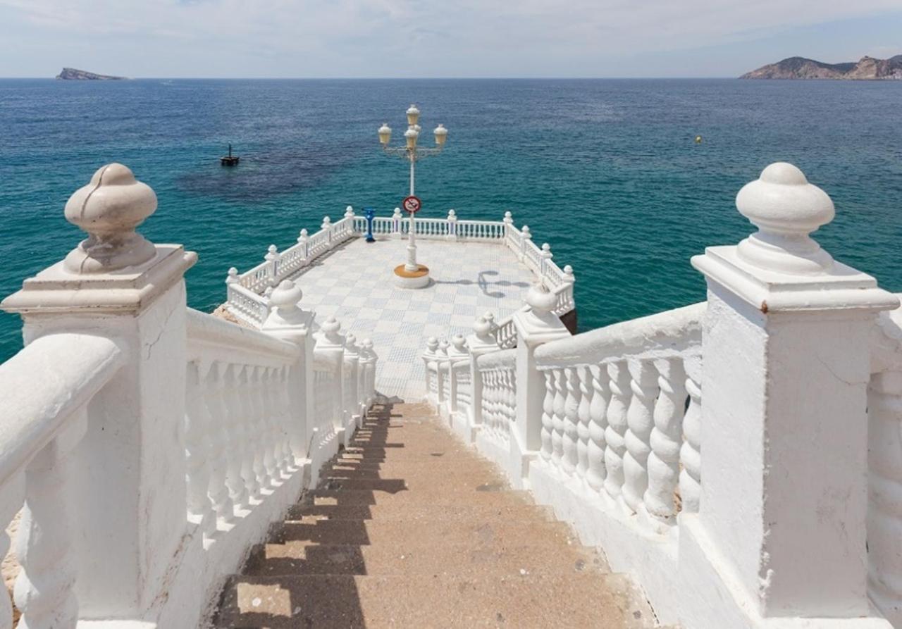 2 Bed Penthouse Apartment - Sea Views - Sleeps 4 Finestrat Dış mekan fotoğraf