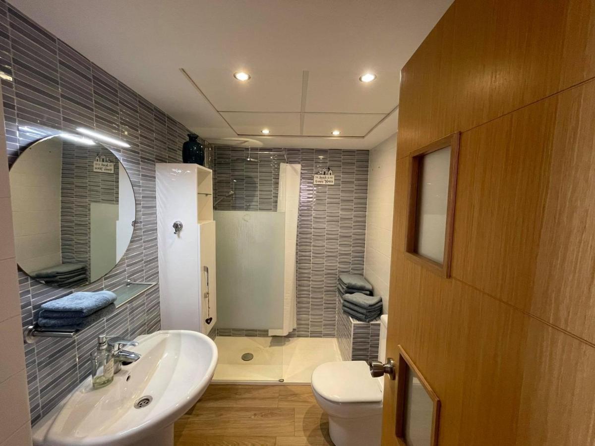 2 Bed Penthouse Apartment - Sea Views - Sleeps 4 Finestrat Dış mekan fotoğraf