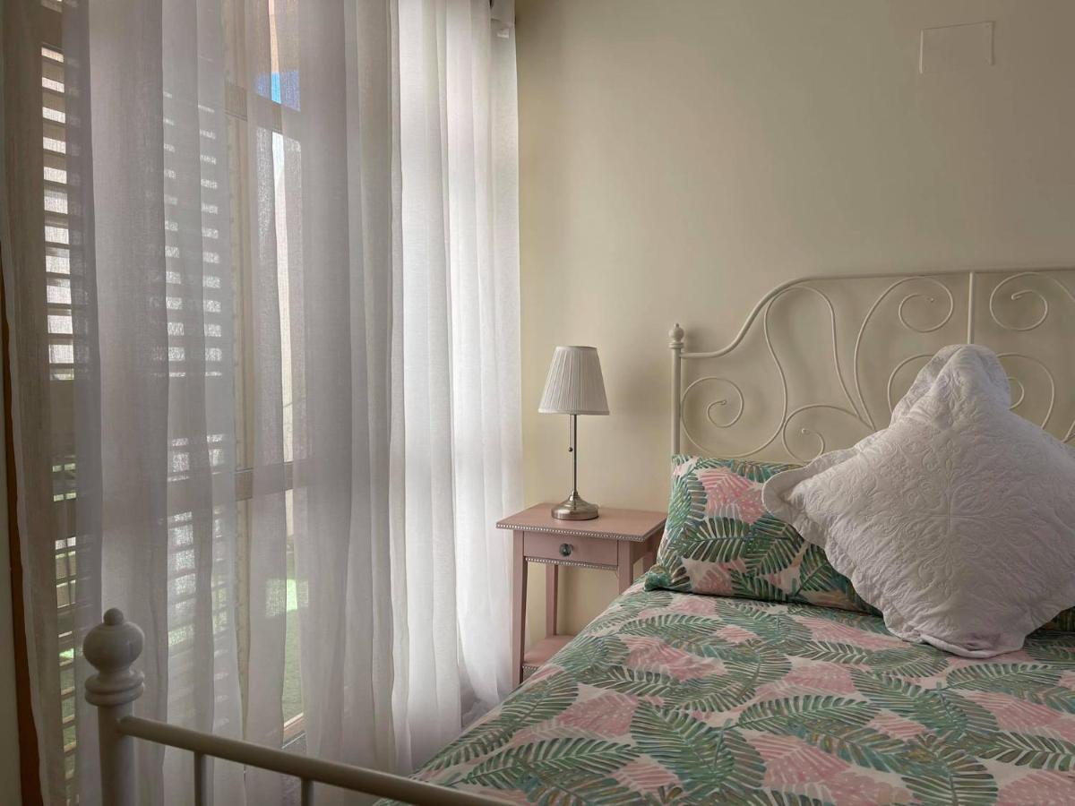 2 Bed Penthouse Apartment - Sea Views - Sleeps 4 Finestrat Dış mekan fotoğraf